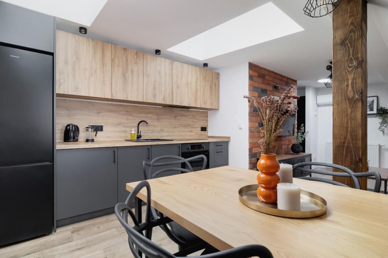 Cosy Apartments Kosciuszki Near The Main Train Station By Noclegi Renters Katowice Exterior photo