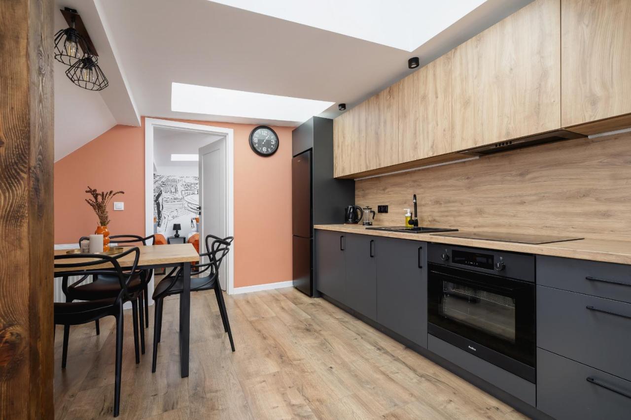 Cosy Apartments Kosciuszki Near The Main Train Station By Noclegi Renters Katowice Exterior photo