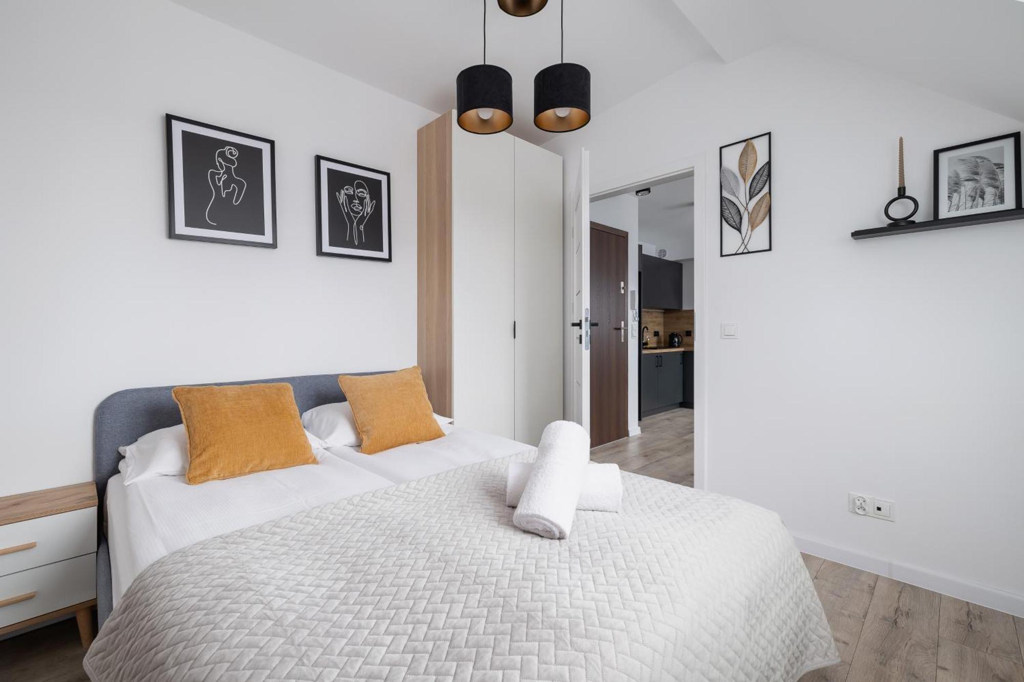 Cosy Apartments Kosciuszki Near The Main Train Station By Noclegi Renters Katowice Exterior photo