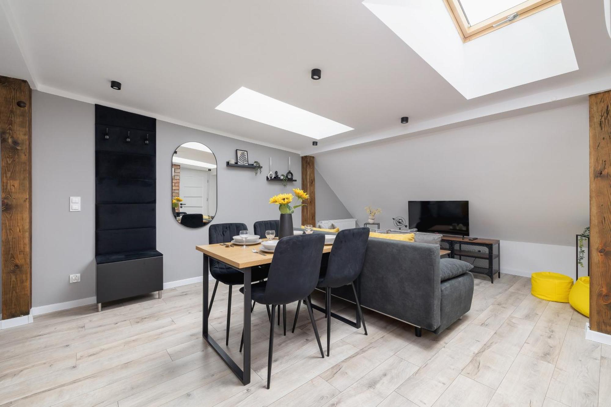 Cosy Apartments Kosciuszki Near The Main Train Station By Noclegi Renters Katowice Exterior photo